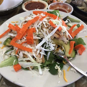 Baja Mex Grill - Baja salad with chicken-$11.35 - Mexican Near Me - Grapevine, Texas