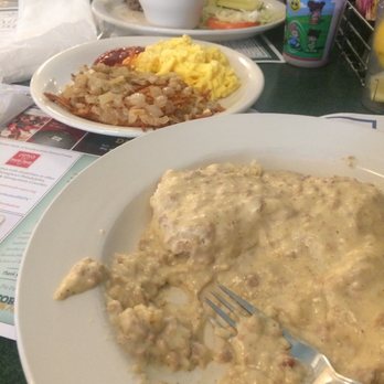 Metro Diner - American Near Me - Bensalem, Pennsylvania Metro Diner - American Near Me - Bensalem, Pennsylvania