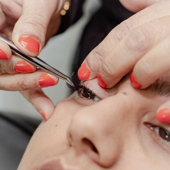 Brows & Lashes - Threading Services Near Me - New York, New York Brows & Lashes - Threading Services Near Me - New York, New York