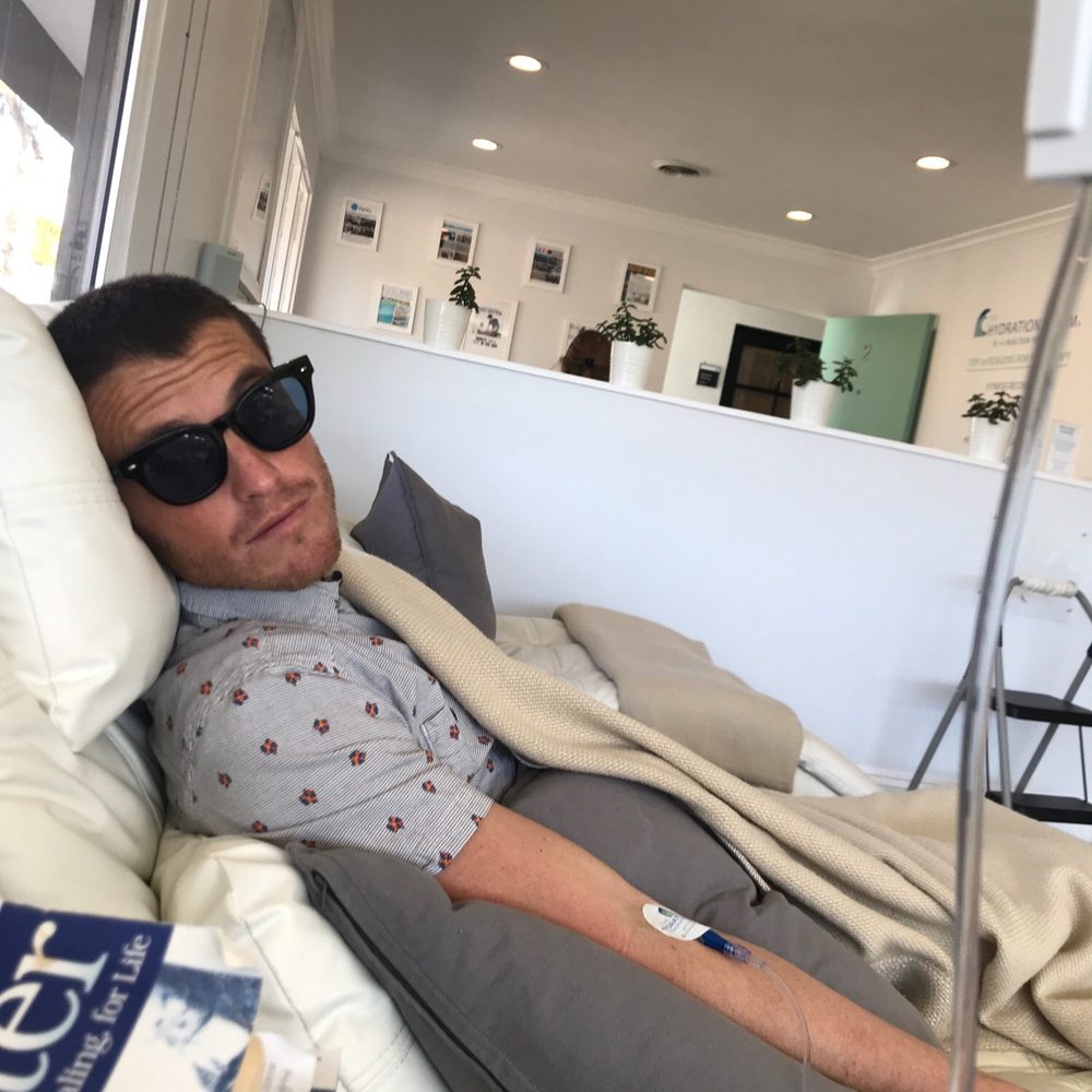 Hydration Room - Corona Del Mar - Jeff Weins - IV Hydration Near Me - Corona Del Mar, California Hydration Room - Corona Del Mar - Jeff Weins - IV Hydration Near Me - Corona Del Mar, California