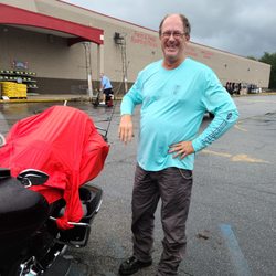 Sikes & Kohn's - New shirt and pants 30 for pants and 25 fir shirt