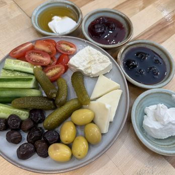 Cafe 34 - Mediterranean Near Me - Burlingame, California