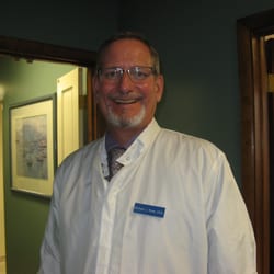 Rowe L Michael, DDS - Greetings from Dr. Rowe!
