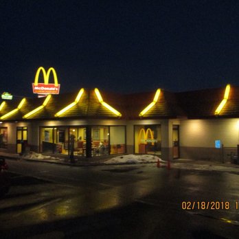 McDonald's - the exterior of a fast food restaurant - Burgers Near Me - Fairmont, Minnesota