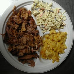 Beameup BBQ & Cafe - Pulled Pork Platter (8 oz of meat) with Macaroni & Cheese and Bleu Cheese Coleslaw