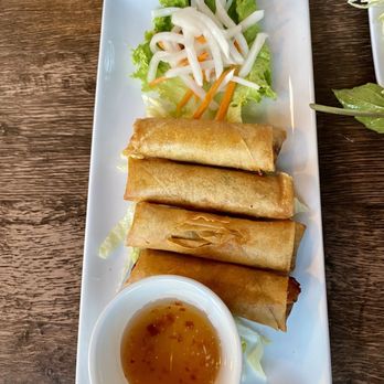 Pho n Mor - egg rolls - Vietnamese Near Me - Folsom, California