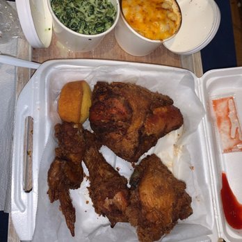 South Valley BBQ and Lounge - Fried chicken with backed Mac creamed spinach and corn bread. - Bars Near Me - West Orange, New Jersey
