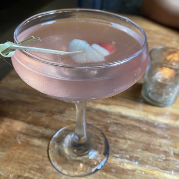 Brighton Bodega - Vesper Royale - Cocktail Bars Near Me - Brighton, Massachusetts