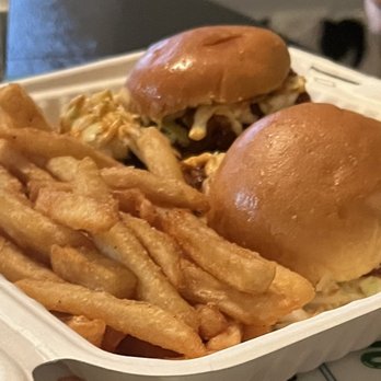Rooster's - Chicken sliders - Chicken Shop Near Me - Montclair, New Jersey