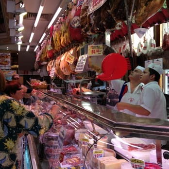 Museo del Jamón - Meat Shops Near Me - Madrid, M Museo del Jamón - Meat Shops Near Me - Madrid, M