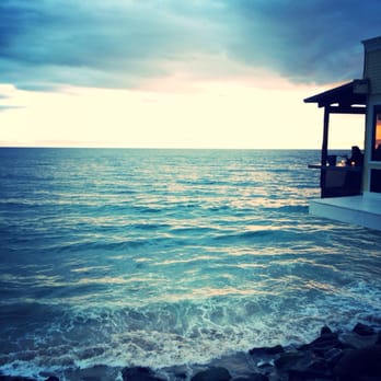 Moonshadows - Sun down. - Seafood Near Me - Malibu, California