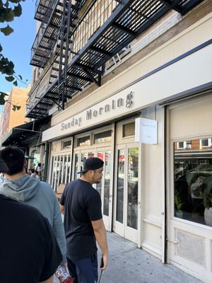 Sunday Morning by null