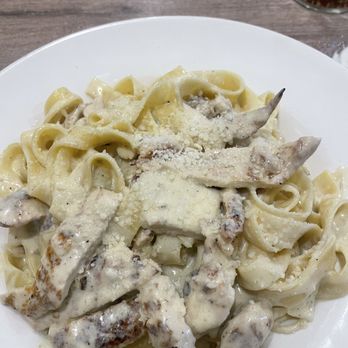 Linda's Pizza - Fettuccine Alfredo - Pizza Near Me - Toms River, New Jersey Linda's Pizza - Fettuccine Alfredo - Pizza Near Me - Toms River, New Jersey
