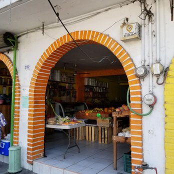 El Pirata - Storefront. - Fruits & Veggies Near Me - Puerto Vallarta, JAL