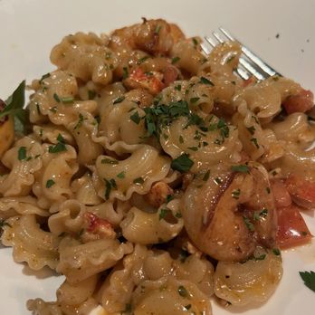 Vito's Chop House - Shrimp and lobster pasta - Italian Near Me - Orlando, Florida Vito's Chop House - Shrimp and lobster pasta - Italian Near Me - Orlando, Florida
