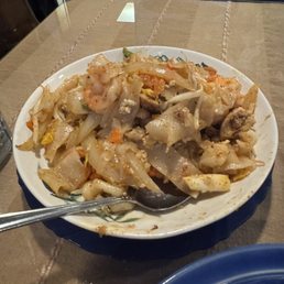40. Pad Khee Mao 40. Pad Khee Mao