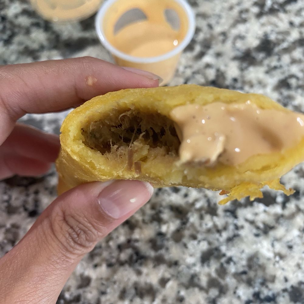 Sofia’s Empanadas - Carne Empanadas De Maiz Amarillo - Colombian Near Me - East Meadow, New York Sofia’s Empanadas - Carne Empanadas De Maiz Amarillo - Colombian Near Me - East Meadow, New York