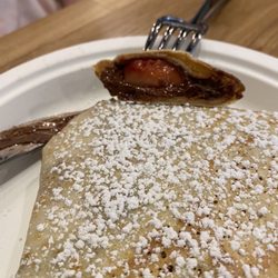 Lisa's Creperie & Cafe