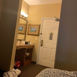 Room entrance Room entrance