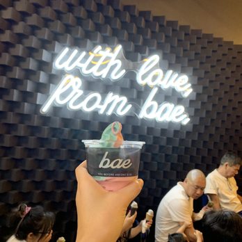 Bae - Pegasus - Fruity Pebbles and Cinnamon Toast Crunch - Ice Cream & Frozen Yogurt Near Me - Houston, Texas