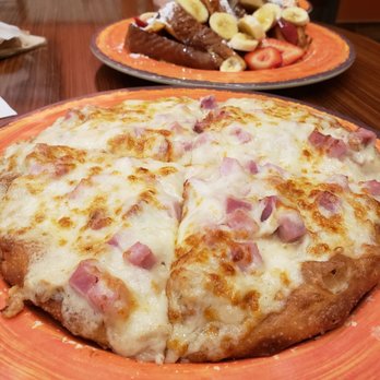 Quil Ceda Creek Casino - Native frye bread breakfast pizza so good - Casinos Near Me - Tulalip, Washington