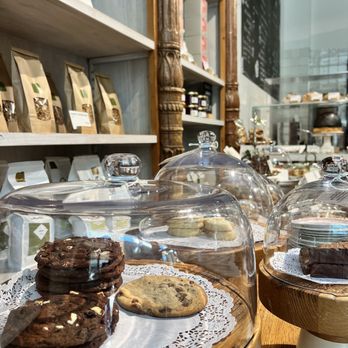 Babu's Bakery & Coffeehouse - Some of the dessert selection - Cafes Near Me - Zürich, ZH Babu's Bakery & Coffeehouse - Some of the dessert selection - Cafes Near Me - Zürich, ZH