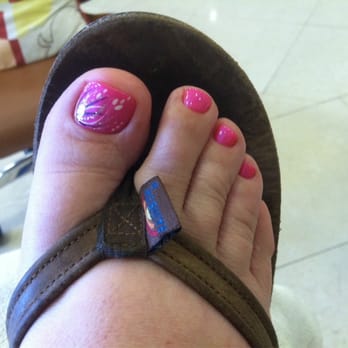 Finest Nails - She also does wonderful nail art - Nail Salons Near Me - Lake Forest, California