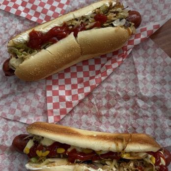 Dog In The Park - seattle dogs - Hot Dogs Near Me - Seattle, Washington