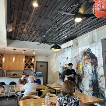 Hu's Cooking - Chinese Near Me - Houston, Texas