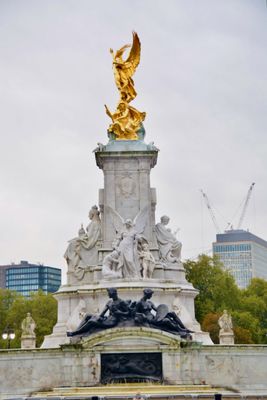Queen Victoria Memorial by null
