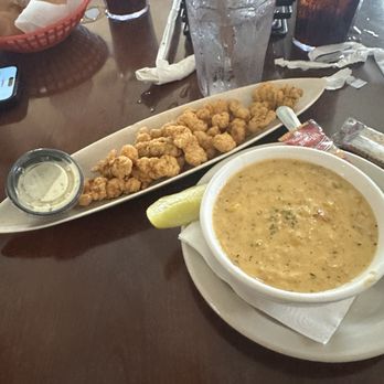 Magnolia Cafe - Fried Alligator Bites and crab bisque for the win - Cafes Near Me - St Francisville, Louisiana Magnolia Cafe - Fried Alligator Bites and crab bisque for the win - Cafes Near Me - St Francisville, Louisiana