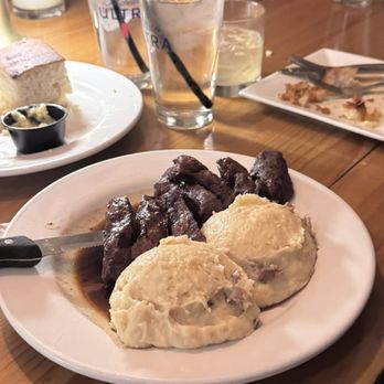 Southern Roots - Beef tips and mashed potatoes - Southern Near Me - Jamestown, North Carolina Southern Roots - Beef tips and mashed potatoes - Southern Near Me - Jamestown, North Carolina