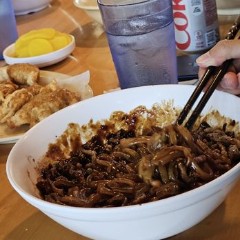 Paik's Noodle - Beef Jajangmyeon / Meat Blackbean Sauce Noodle all mixed together. - Korean Near Me - Santa Clara, California Paik's Noodle - Beef Jajangmyeon / Meat Blackbean Sauce Noodle all mixed together. - Korean Near Me - Santa Clara, California