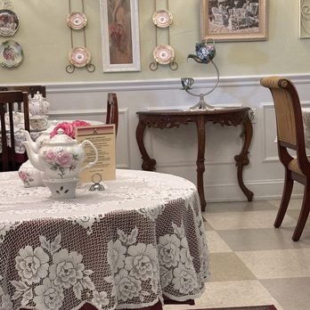 The Grand Tea Room - Decorations in dining room - Tea Rooms Near Me - Escondido, California The Grand Tea Room - Decorations in dining room - Tea Rooms Near Me - Escondido, California