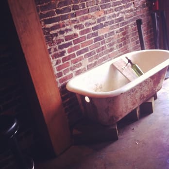 Rogue - Dive Bars Near Me - Jacksonville, Florida Rogue - Dive Bars Near Me - Jacksonville, Florida