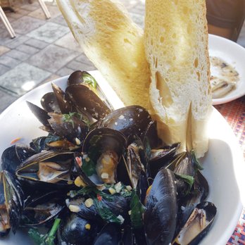 BITES Asian Kitchen + Bar - Basil Cream Mussels - Japanese Near Me - Chicago, Illinois