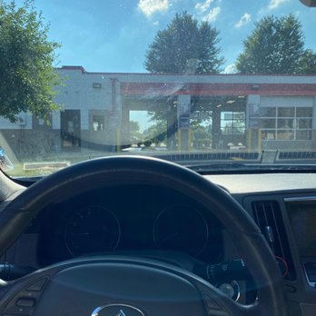Jiffy Lube - Smh they suppose to be closed - Oil Change Stations Near Me - Fridley, Minnesota Jiffy Lube - Smh they suppose to be closed - Oil Change Stations Near Me - Fridley, Minnesota