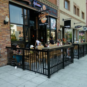 Memphis Blues Barbeque House - Barbeque Near Me - Kelowna, British Columbia Memphis Blues Barbeque House - Barbeque Near Me - Kelowna, British Columbia
