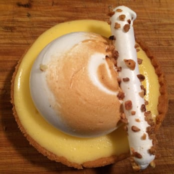 Au Comptoir - Lemon tart - French Near Me - Vancouver, British Columbia