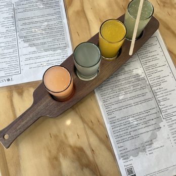 Toast Kitchen & Bakery - Mimosa flight - Breakfast & Brunch Near Me - Tustin, California