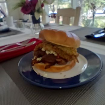 Memories Fine Dining - Ultimate  burger! - American Near Me - Alamogordo, New Mexico
