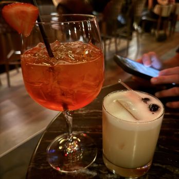 Chez Bippy Cocktails - Whiskey sour - Speakeasies Near Me - Las Vegas, Nevada