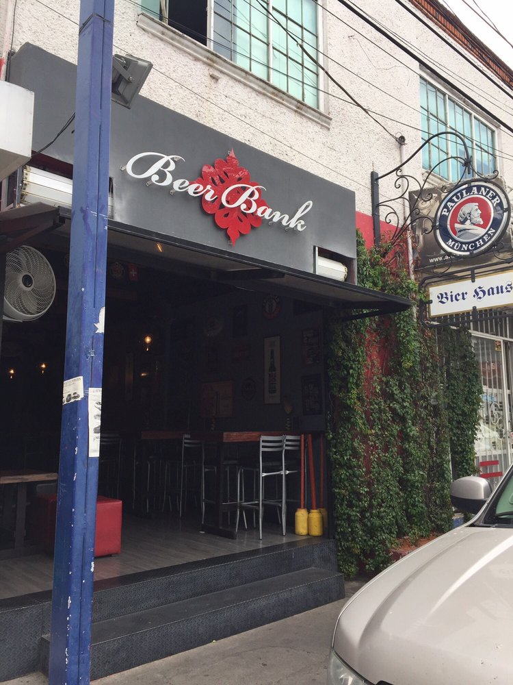 Beer Bank — Mexican restaurant in Morelia