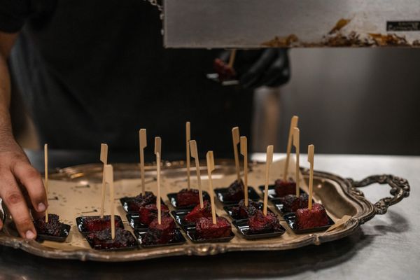 Feges BBQ by null