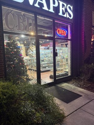 LANSDOWNE VAPES - Updated May 2026 - 308 Photos & 15 Reviews - 19338  Diamond Lake Dr, Leesburg, Virginia - Vape Shops - Phone Number - Yelp