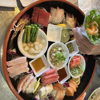 Yellowtail Ramen & Aburi - Sashimi platter 36 pieces $69 - Sushi Bars Near Me - Clarksville, Tennessee