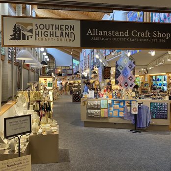 Folk Art Center - Arts and craft shop they sell - Museums Near Me - Asheville, North Carolina Folk Art Center - Arts and craft shop they sell - Museums Near Me - Asheville, North Carolina
