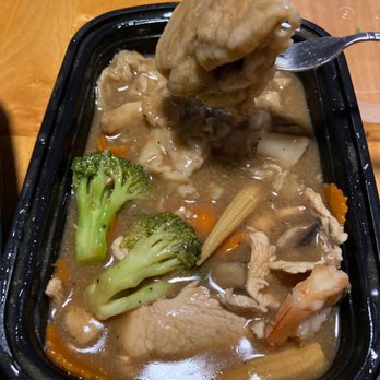 Rice Paper Canton - Lard Nar Noodle? - Thai Near Me - Canton, Ohio