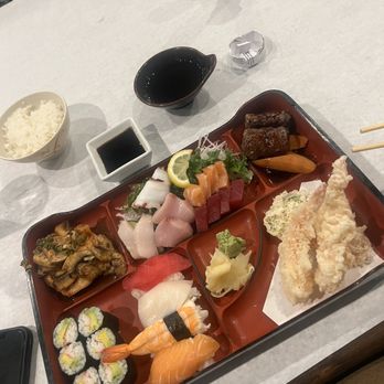 Shuhei - Bento box - Sushi Bars Near Me - Beachwood, Ohio
