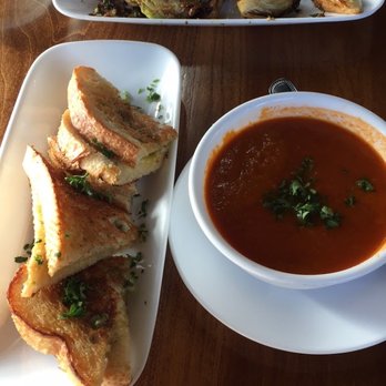 Seabirds Kitchen - Grilled Cheese and Tomato Soup - Vegan Near Me - Costa Mesa, California